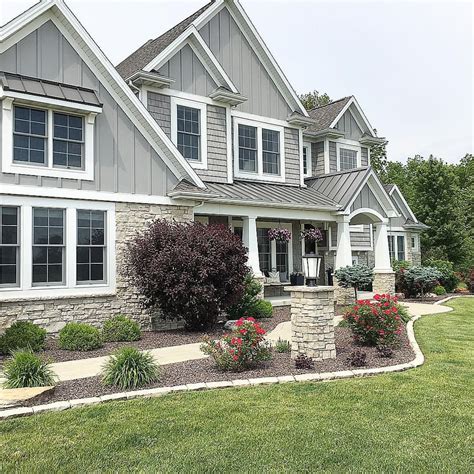 ranch style house with metal shingles|ranch style exterior walls.